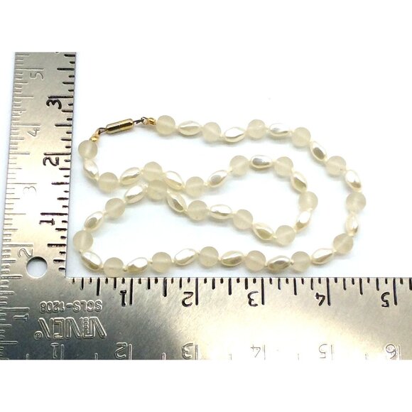 Vintage White and Frosted Bead Necklace With Gold Tone Clasp - Picture 3 of 3